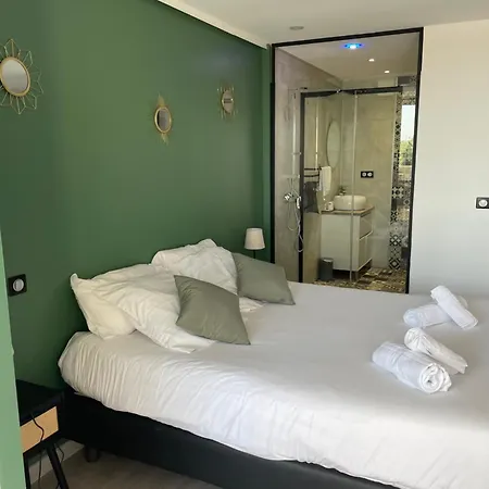 Appartamento Camp Naturiste Vue Mer, Le Gilyves Cocooning